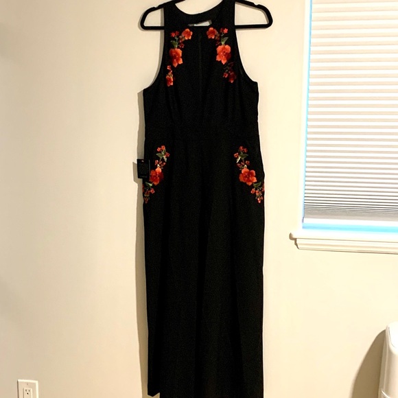 NWT Bebe Jumpsuit - Picture 2 of 8